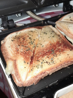 Una foto de Sándwiches caliente a mi manera