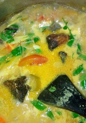Foto resep Tongkol Kuah Asam Daun Kari