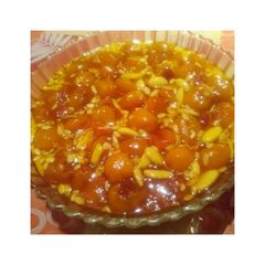 A picture of Alu bukhare ki chutney.