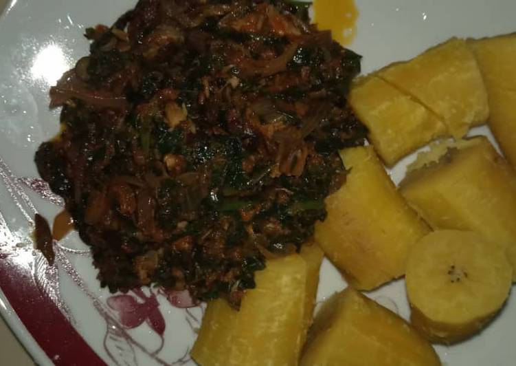 Plantain and vegetable sauce
