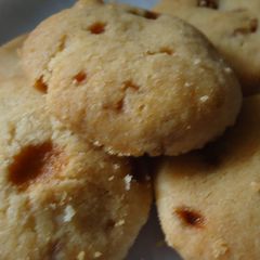 A picture of Nut Butterscotch Cookies.