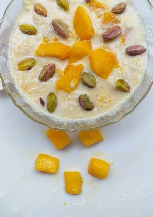मैंगो रबड़ी (Mango Rabdi recipe in Hindi) रेसिपी मुख्य फोटो