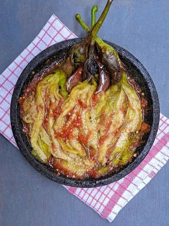 Langkah Gampang Membuat Resep Terong Bakar Sambal Tomat yang Uenak Anti Ribet, Menggugah Selera