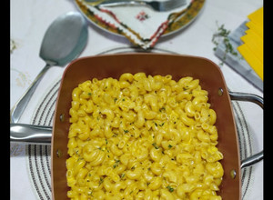 Una foto de Macarrones con queso/ one pot pasta