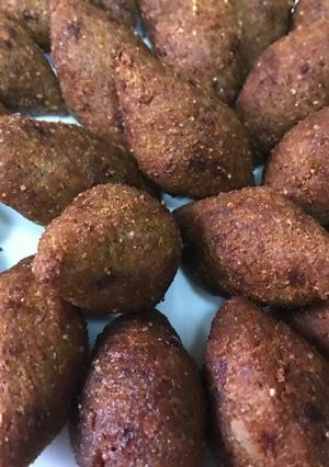 A picture of Crispy Fried Kibbeh Without Lamb Fat.