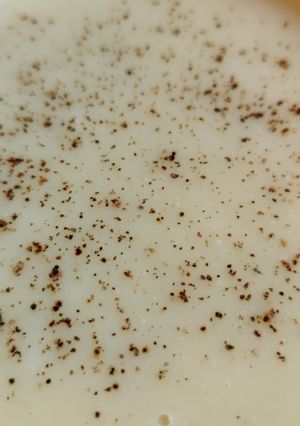 Una foto de Vichyssoise (crema de puerros) al estilo de mi madre