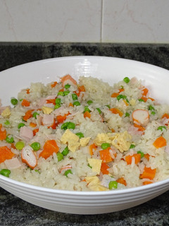 Una foto de Arroz 3 delicias alternativo en microondas