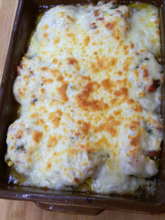 Una foto de Huevos rellenos verduras+bechamel al horno
