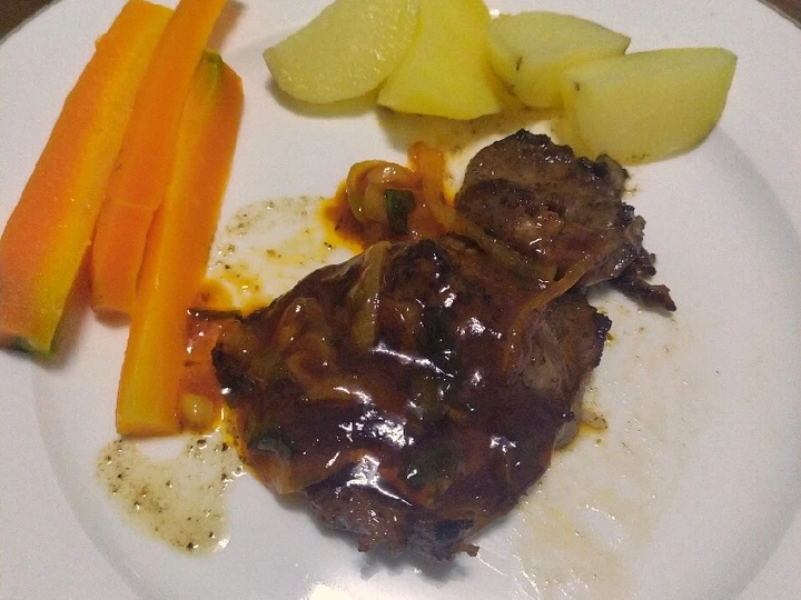 Langkah Mudah untuk Menyiapkan Resep Steak Daging Sapi ala Resto &amp;amp; Holyc*w yang  Bikin Ketagihan Anti Ribet, Mantap