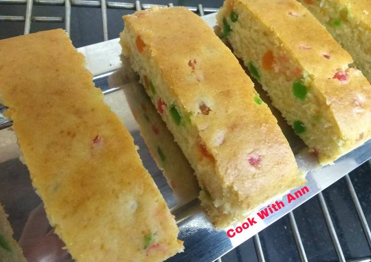 Steps to Make Quick Tutti Frutti Cake