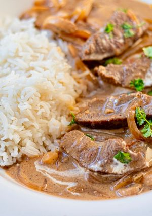 A picture of Slow Cook Beef Stroganoff 🍛.
