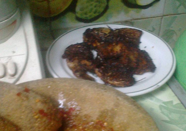 Anti Ribet, Buat Sambal Goang Garlic &amp; Goreng Ikan Mas kere Kekinian