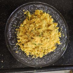 A picture of Gujrati sev khamni.
