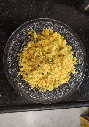A picture of Gujrati sev khamni.