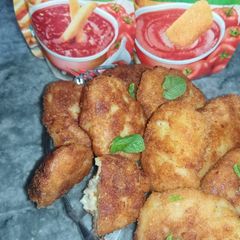Macroni cheesy nuggets A picture of Macroni cheesy nuggets.