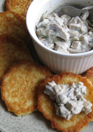 A picture of Ukrainian Potato Pancakes.