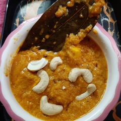 A picture of Shahi paneer.