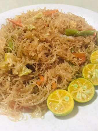 Easy Way Make Recipe Filipino Pancit Bihon Guisado - Vermicelli Noodles Stir Fry that is So Delicious, Delicious}