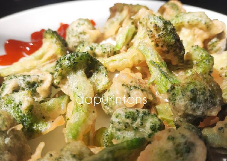 Bagaimana Menyiapkan Brokoli goreng tepung Enak dan Antiribet