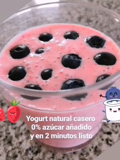 Una foto de Yogurt Natural Casero