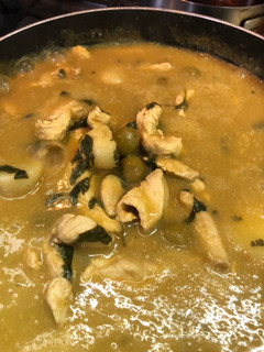 Una foto de Fajitas de pollo al cilantro en salsa verde al estilo Sonorense