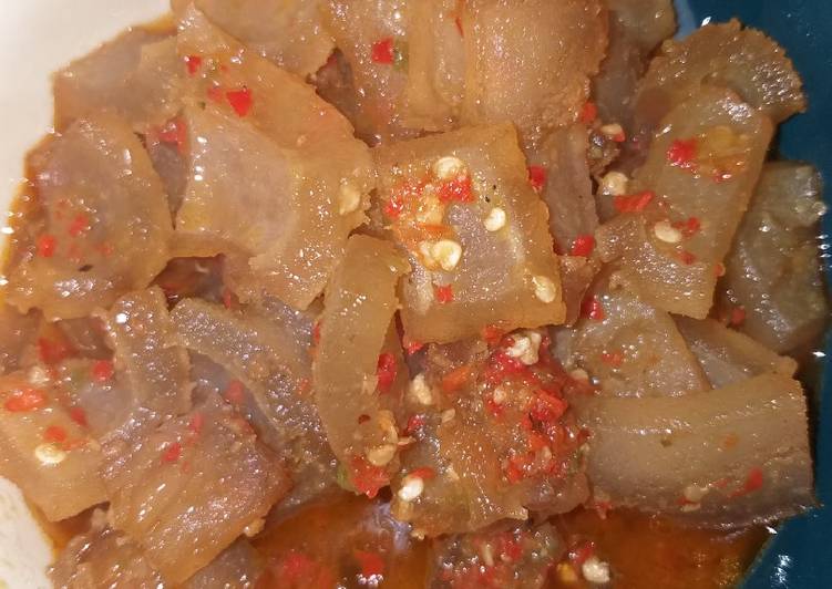 Kikil kuah pedas manis andalan
