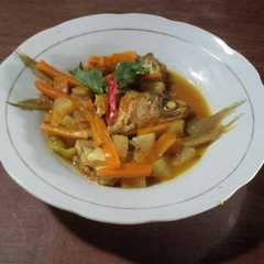 Bandeng bumbu kuning রেসিপির প্রধান ছবি