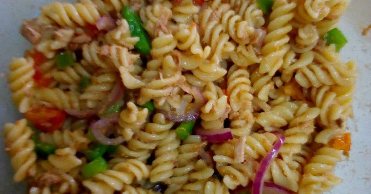 Macoroni with sardines Recipe by Josephine kibochi - Cookpad