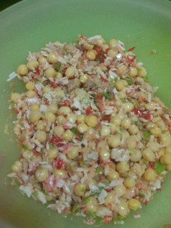 Una foto de Ensalada de garbanzos con thermomix
