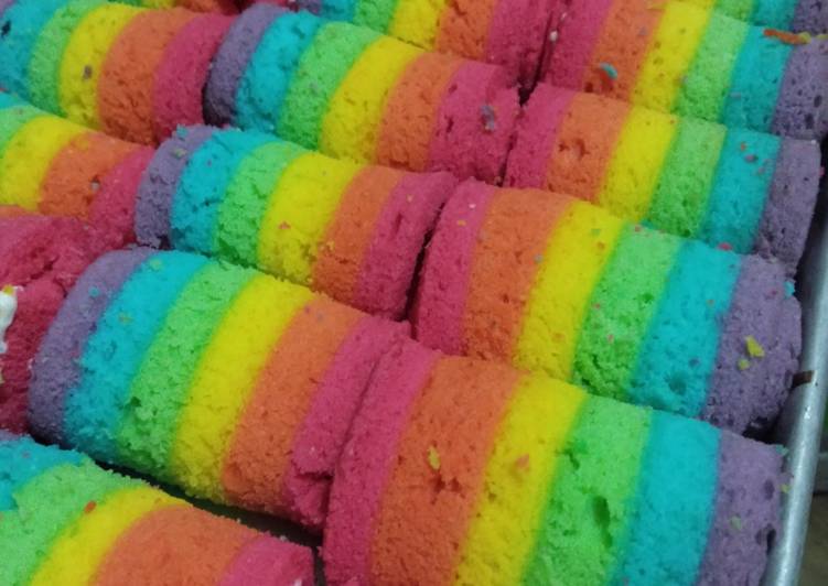 Rainbow roll cake
