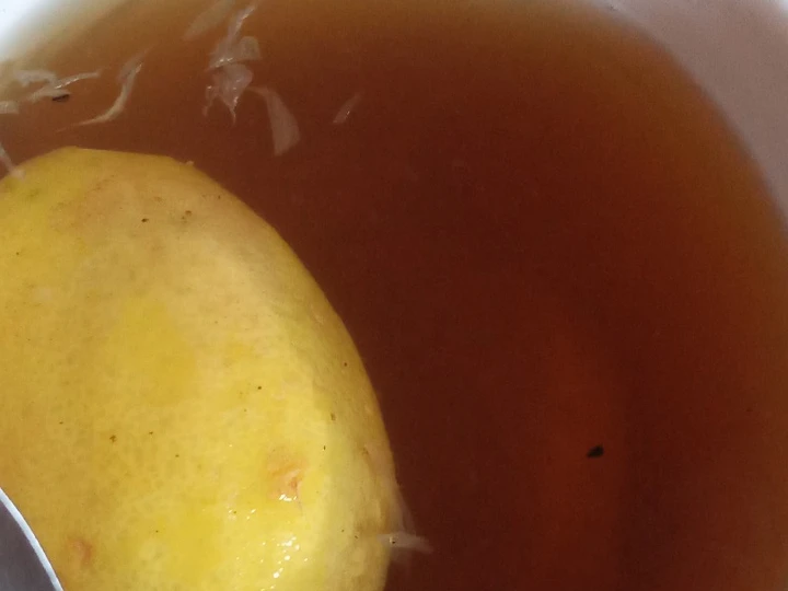 Cara Gampang Membuat Resep Lemon tea hangat yang Sempurna Anti Ribet, Lezat