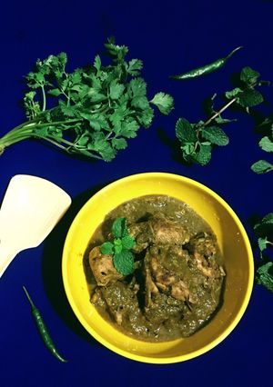 A picture of Chicken Hariyali.
