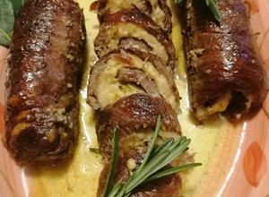 Foto di Involtini di vitello al forno con un ripieno di zucchine