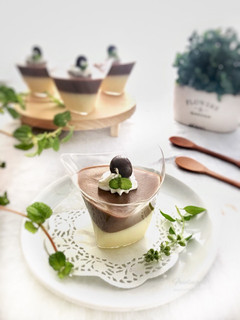 Foto resep White n choco mousse pudding