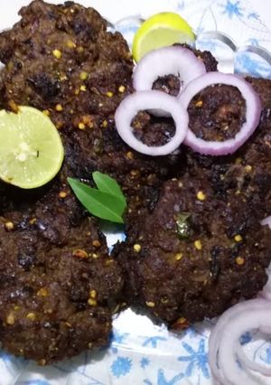 A picture of Tawa kabab.