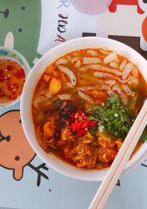 Hình của món Bánh canh cua Bạc Liêu.