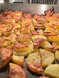 Patatas al horno con vino blanco