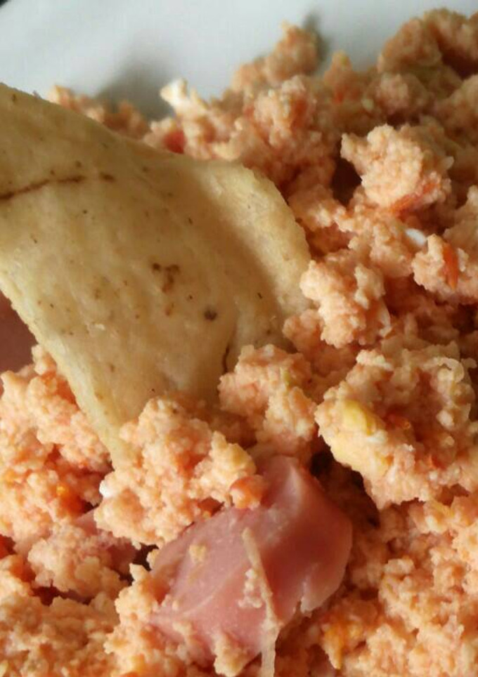 Una foto de Huevos al chile o salsa