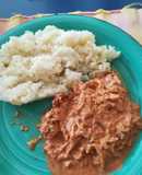 Pollo deshebrado en crema de chile chipotle