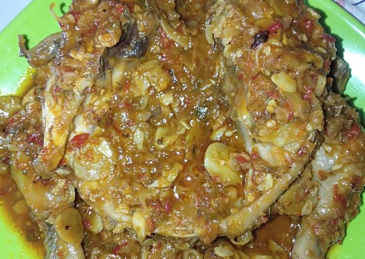 Ayam Betutu Khas Bali π