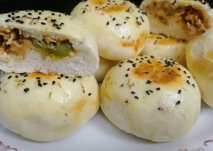 Chicken stuffed buns