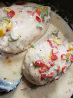 A picture of Creamy Tuscan chicken.