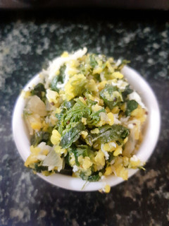 முருங்கைக் கீரை கூட்டு (Murunkai keerai koottu recipe in tamil) செய்முறை முக்கிய புகைப்படம்