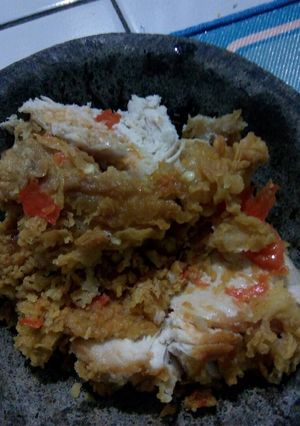 Foto resep Ayam geprek super simple ala anak kos