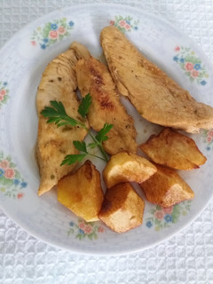 Una foto de Pechuga de pollo marinada
