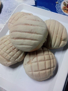 Una foto de Conchas blancas