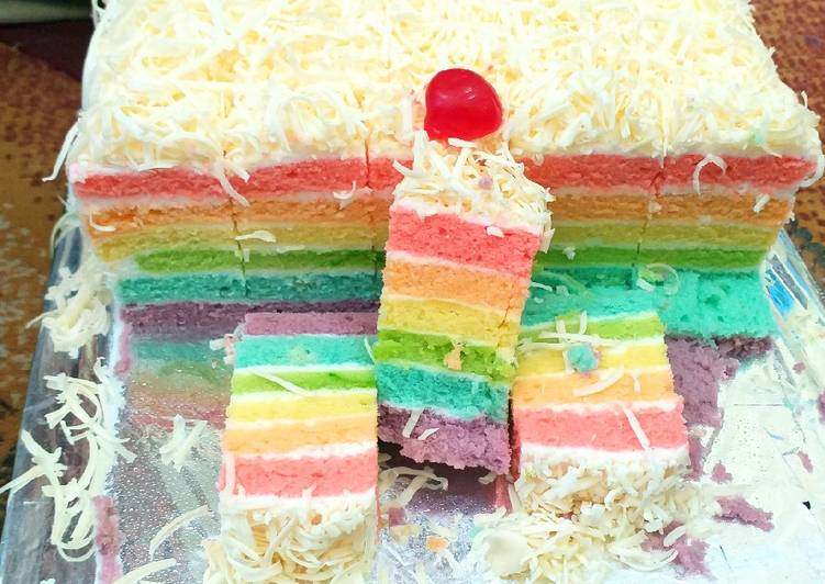 RECOMMENDED! Inilah Resep Rahasia 30. Rainbow Cake Kukus Topping Keju Gampang Banget