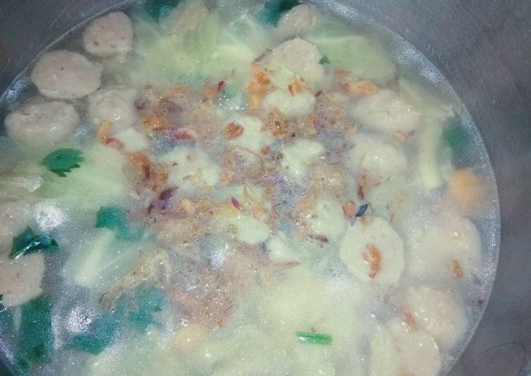 Cara Membuat Sop Bakso Ceker Yang Cepat Di Rumah