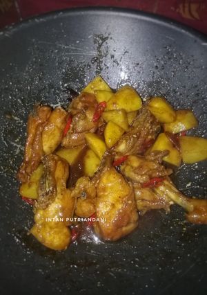 Foto resep Ayam kentang masak kecap