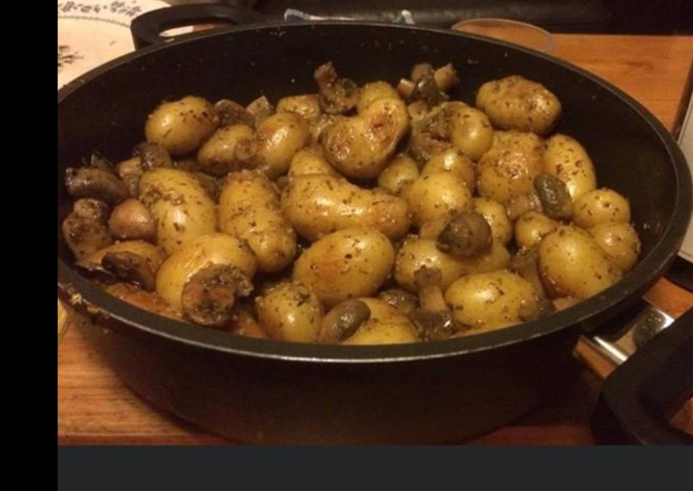 Pommes de terre grenaille aux champignons et herbes de Provence